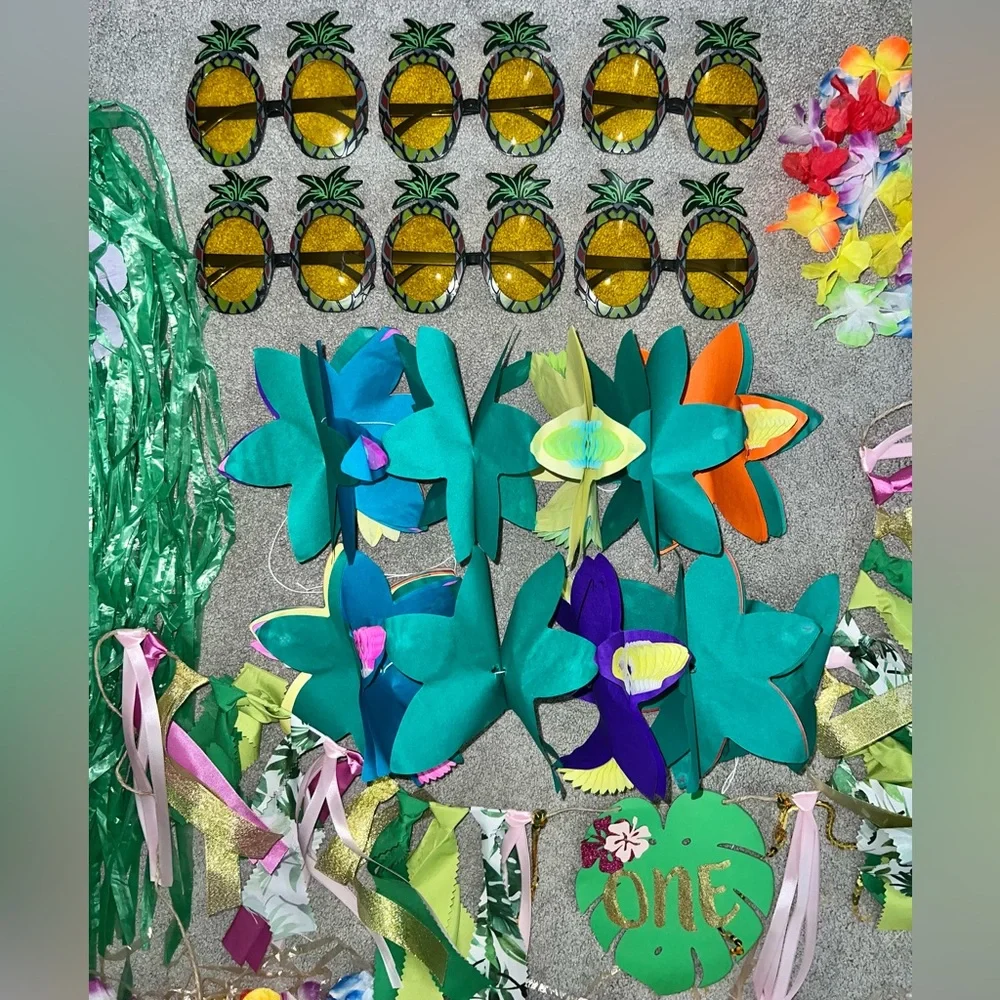 Hawaiian Luau Hula Party Decor Decoration Costume Outfit Sets Bundle Lot